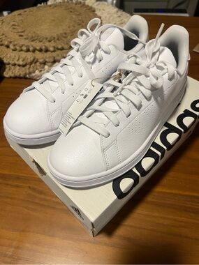 adidas Advantage Low-Top White Sneakers